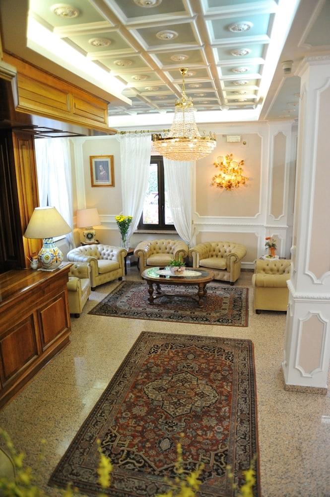 Hotel Savona Монтекатини-Терме Экстерьер фото