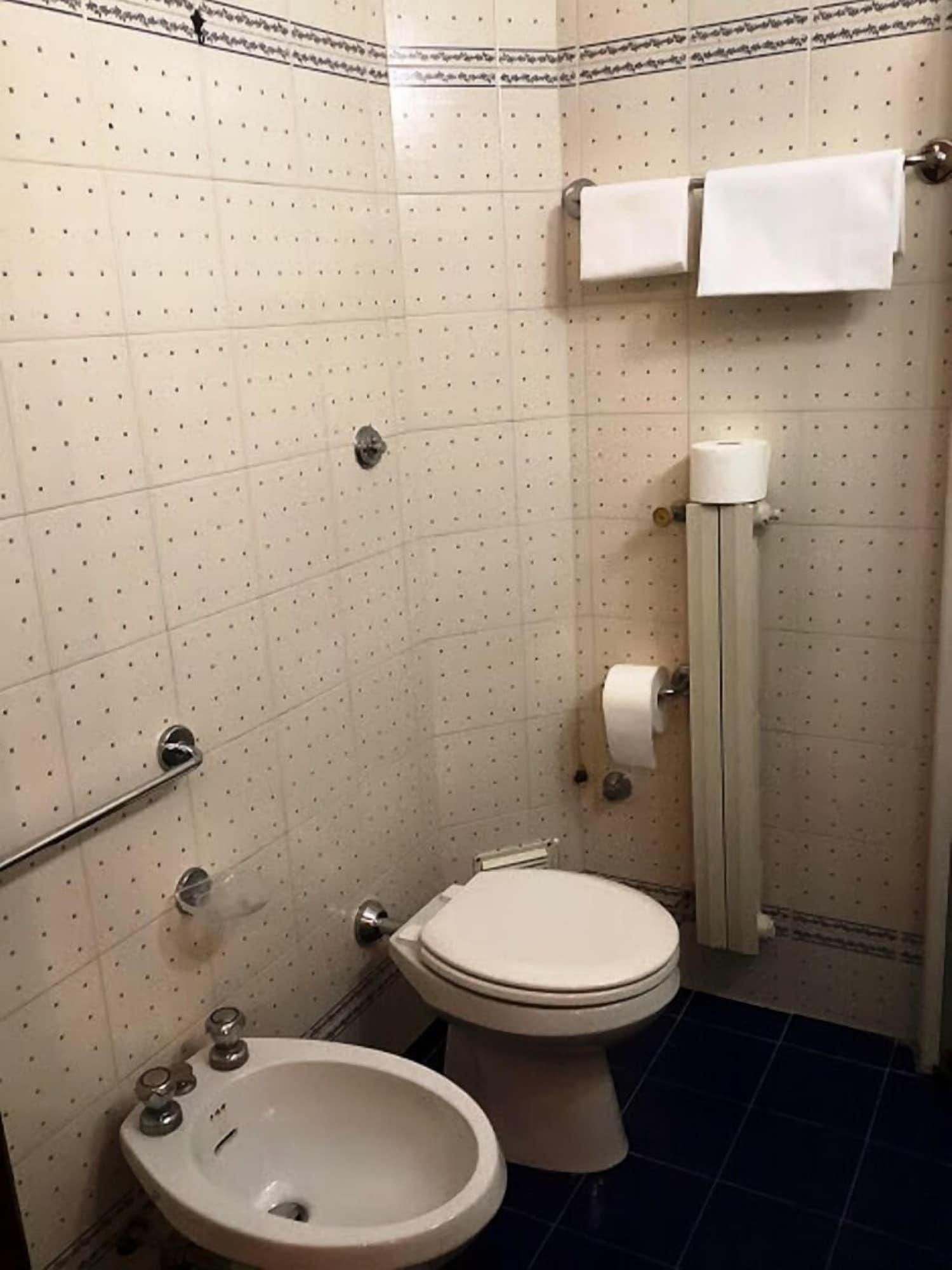 Hotel Savona Монтекатини-Терме Экстерьер фото