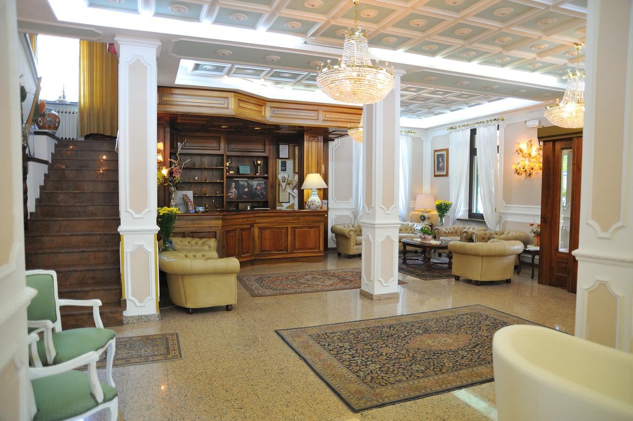 Hotel Savona Монтекатини-Терме Экстерьер фото